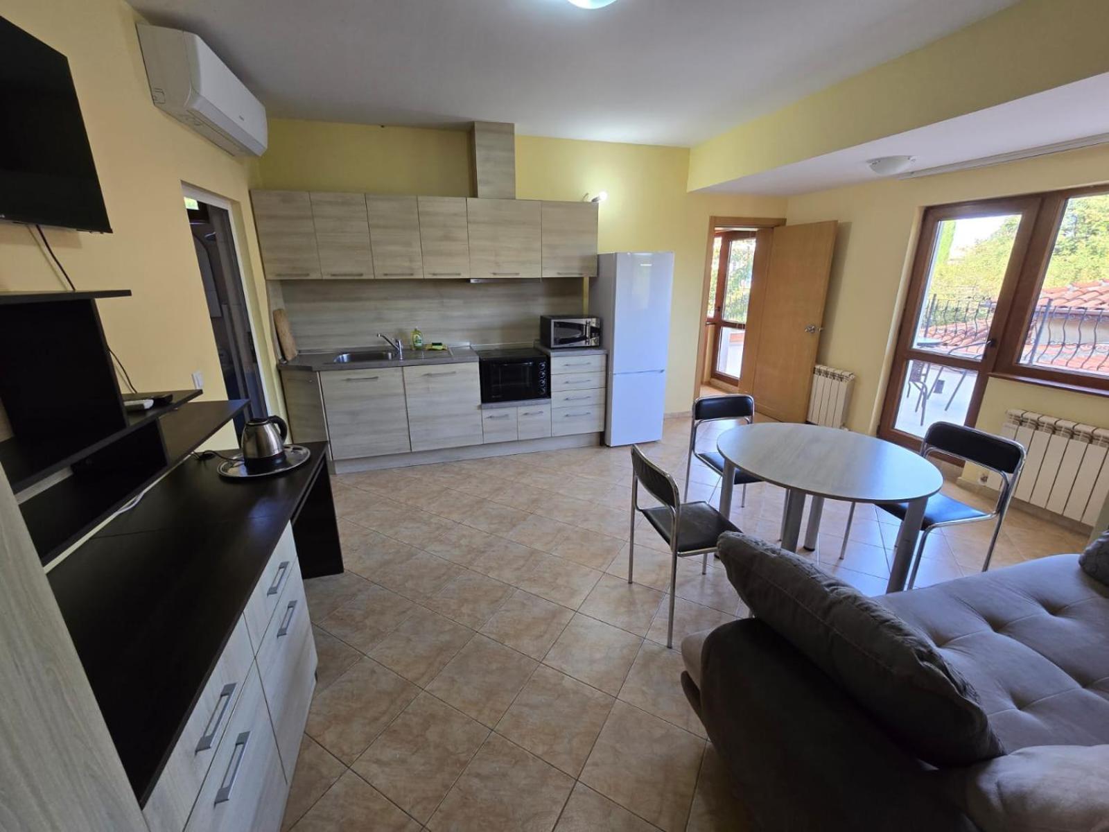 Villa B&B Varna Buitenkant foto